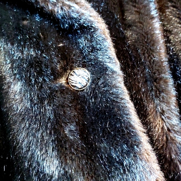 SPORTOWNE Brown Faux Fur Coat sz 14 - Picture 8 of 15